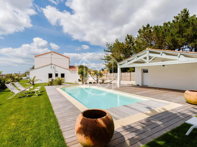 Villa Saint-Gilles-Croix-de-Vie - 6 bedrooms - 273m²