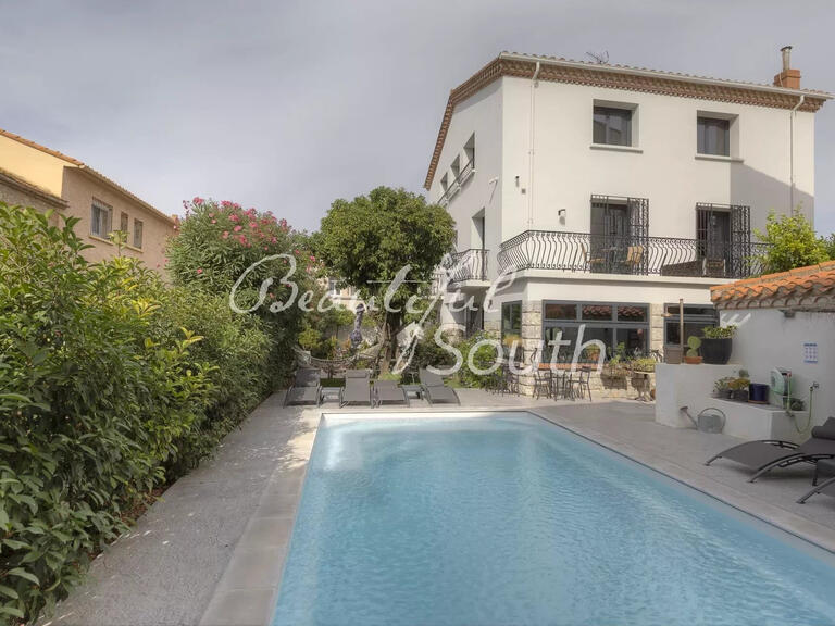 House Saint-Hippolyte - 7 bedrooms - 305m²