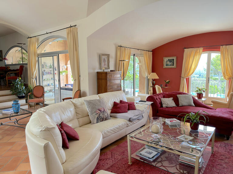 Maison Saint-Hippolyte-le-Graveyron - 5 chambres - 297m²