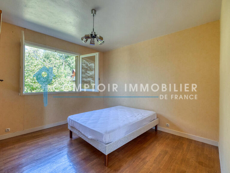 House Saint-Ismier - 4 bedrooms - 175m²