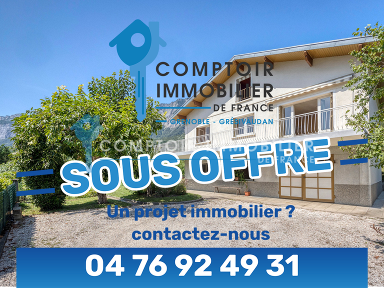 Maison Saint-Ismier - 5 chambres - 175m²