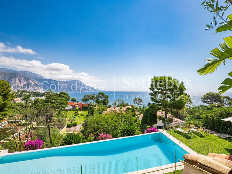 Maison Saint-Jean-Cap-Ferrat - 5 chambres - 180m²