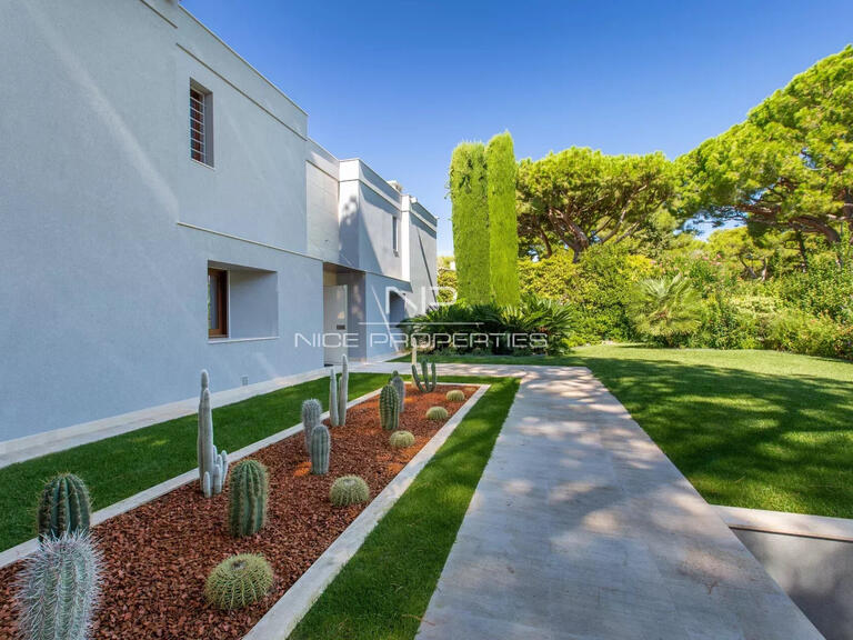 Propriété Saint-Jean-Cap-Ferrat - 4 chambres - 459m²