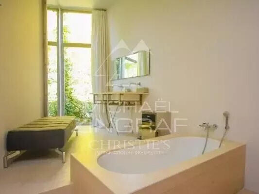 Villa Saint-Jean-Cap-Ferrat - 5 chambres - 190m²