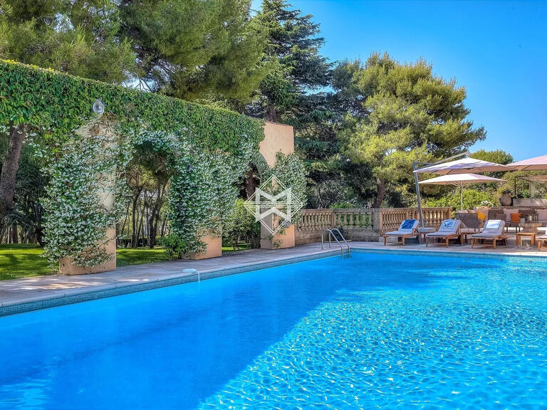 Villa Saint-Jean-Cap-Ferrat - 13 chambres - 1000m²