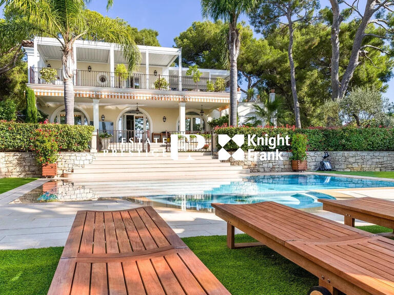 Villa Saint-Jean-Cap-Ferrat - 8 bedrooms - 320m²