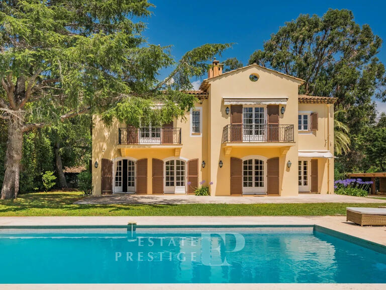 Villa Saint-Jean-Cap-Ferrat - 5 chambres - 234m²