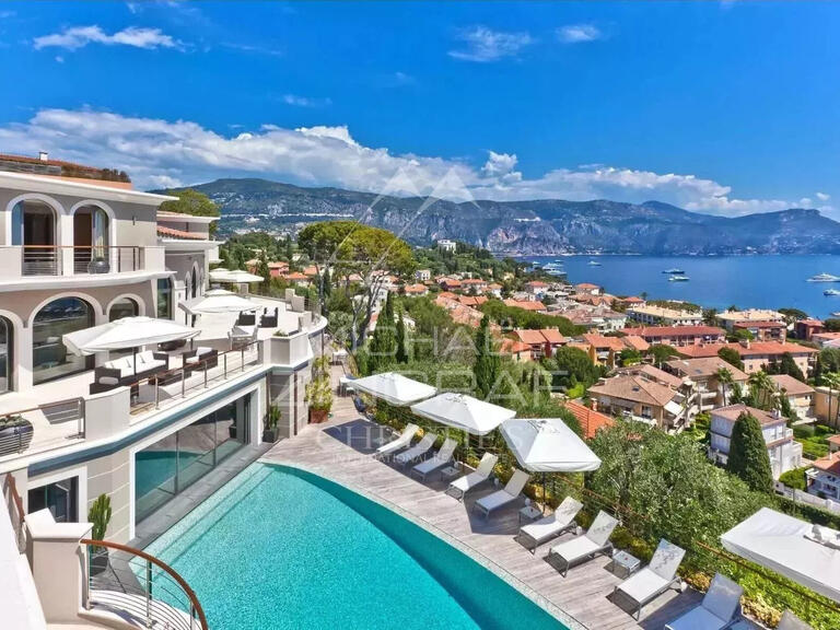 Villa Saint-Jean-Cap-Ferrat - 8 chambres - 1200m²