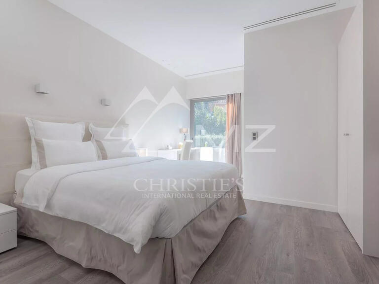 Villa Saint-Jean-Cap-Ferrat - 8 chambres - 3540m²