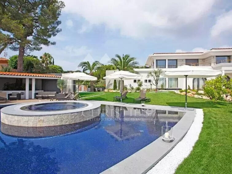 Villa Saint-Jean-Cap-Ferrat - 8 chambres - 3540m²