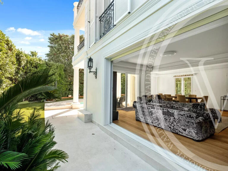 Villa Saint-Jean-Cap-Ferrat - 4 chambres - 600m²