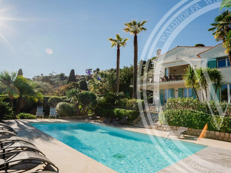 Villa Saint-Jean-Cap-Ferrat - 6 bedrooms - 290m²