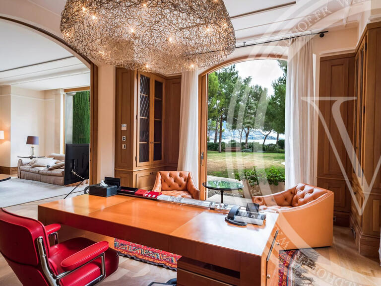 Villa Saint-Jean-Cap-Ferrat - 6 chambres - 4000m²