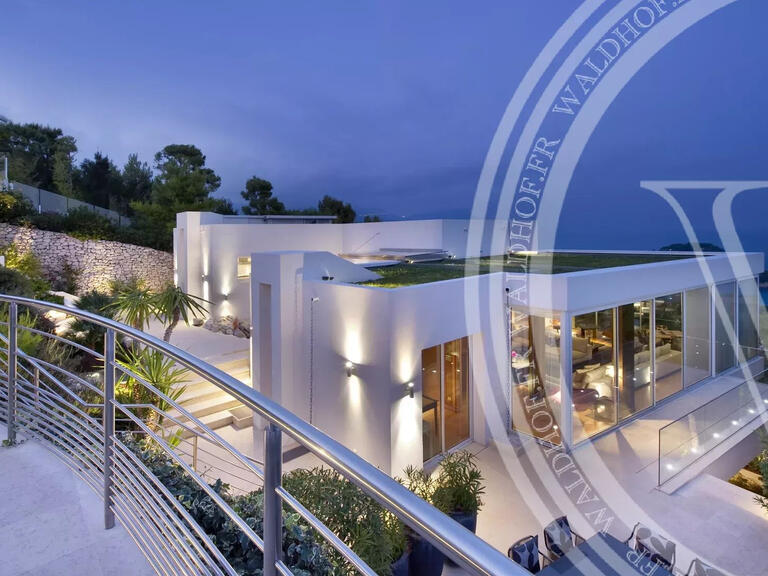 Villa Saint-Jean-Cap-Ferrat - 7 chambres - 700m²