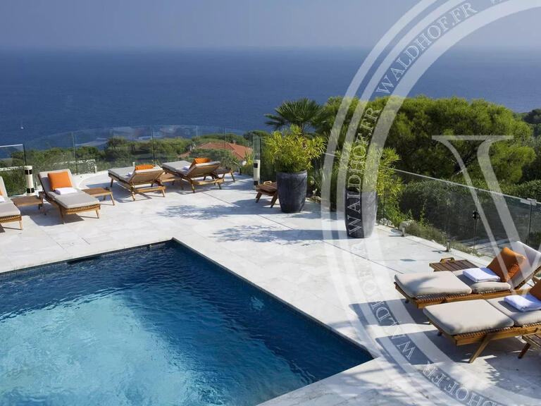 Villa Saint-Jean-Cap-Ferrat - 7 chambres - 700m²