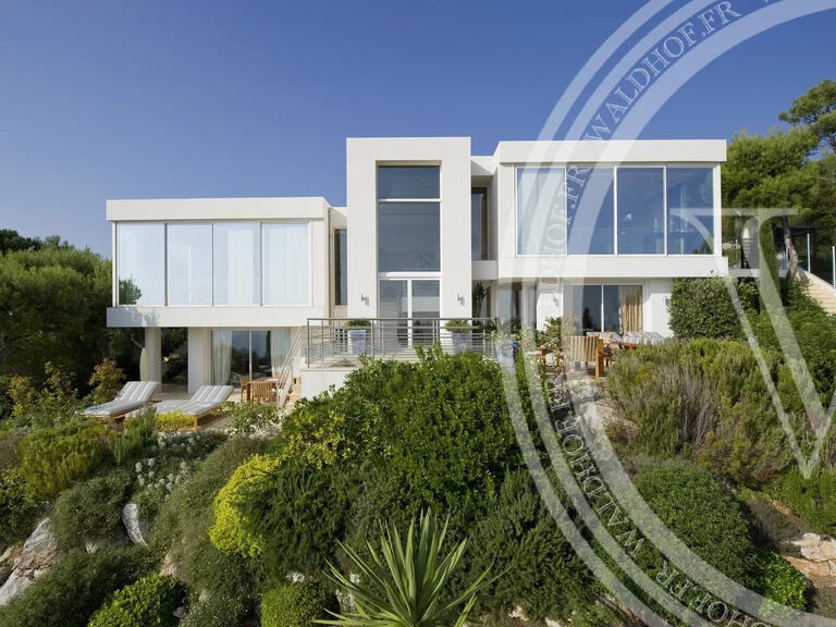 Villa Saint-Jean-Cap-Ferrat - 7 chambres - 700m²