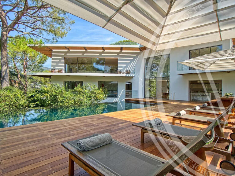 Villa Saint-Jean-Cap-Ferrat - 5 chambres - 2330m²