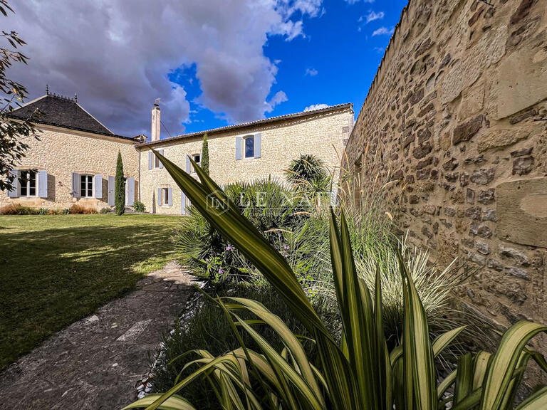 House Saint-Jean-d'Angély - 370m²