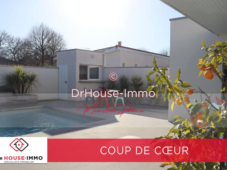 Villa Saint-Jean-d'Illac - 4 chambres - 146m²