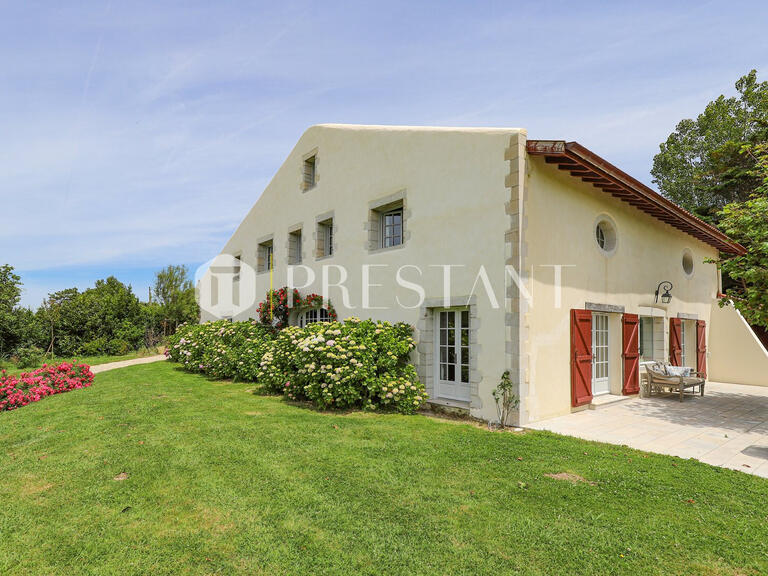 Maison Saint-Jean-de-Luz - 4 chambres - 460m²