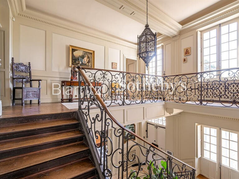 Castle Saint-Laurent-de-Gosse - 7 bedrooms - 824m²