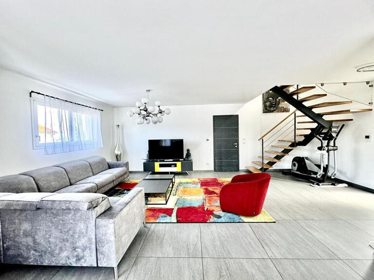 Vente Maison Saint-Laurent-de-Mure - 5 chambres