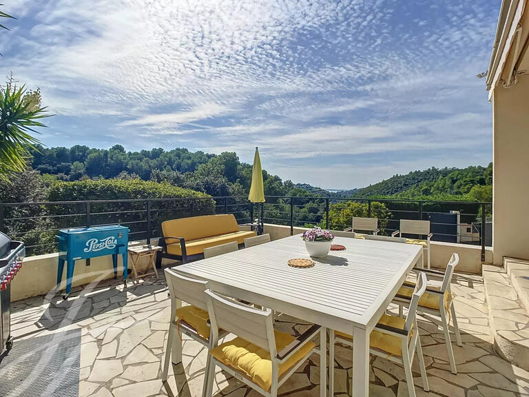 House Saint-Laurent-du-Var - 4 bedrooms - 210m²