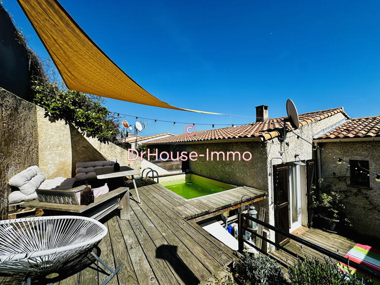 Villa Saint-Laurent-du-Var - 4 bedrooms - 120m²