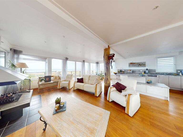 House Saint-Laurent-sur-Mer - 4 bedrooms - 166m²