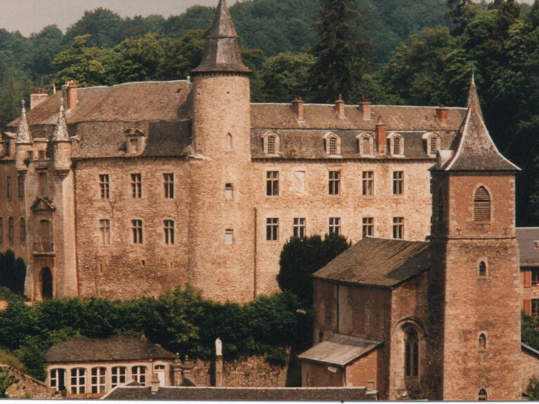 Château Saint-Léons - 22 chambres - 1911m²