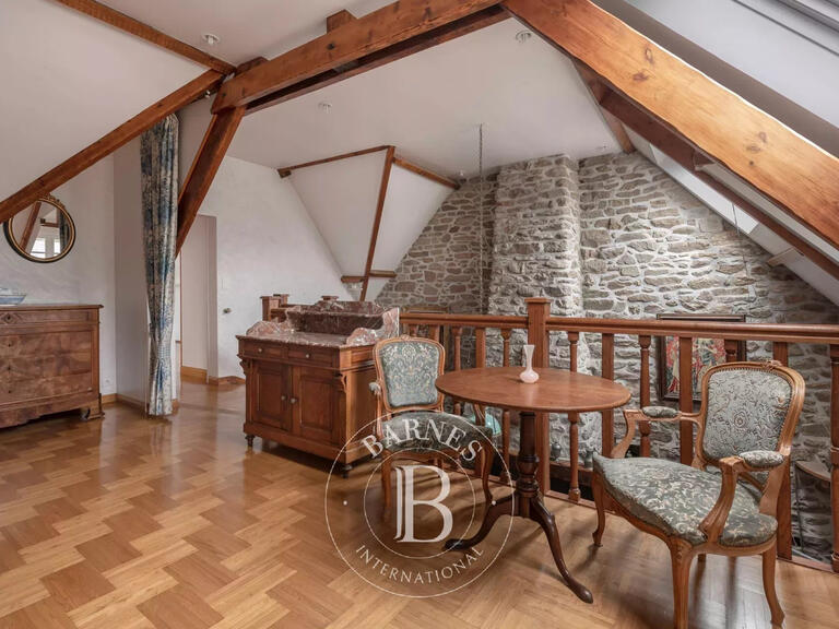 House Saint-Lyphard - 7 bedrooms - 400m²