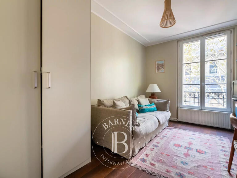 Sale Apartment Saint-Mandé - 5 bedrooms
