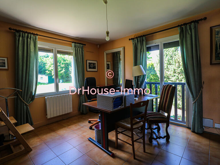 Villa Saint-Marcel - 5 chambres - 160m²