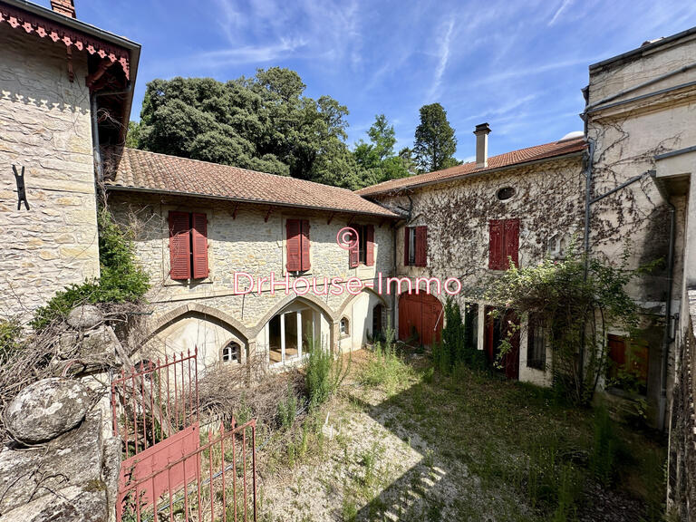 Mansion Saint-Marcel-lès-Sauzet - 800m²