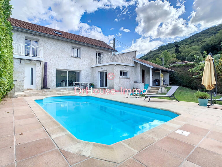 Villa Saint-Martin-d'Hères - 3 bedrooms - 105m²