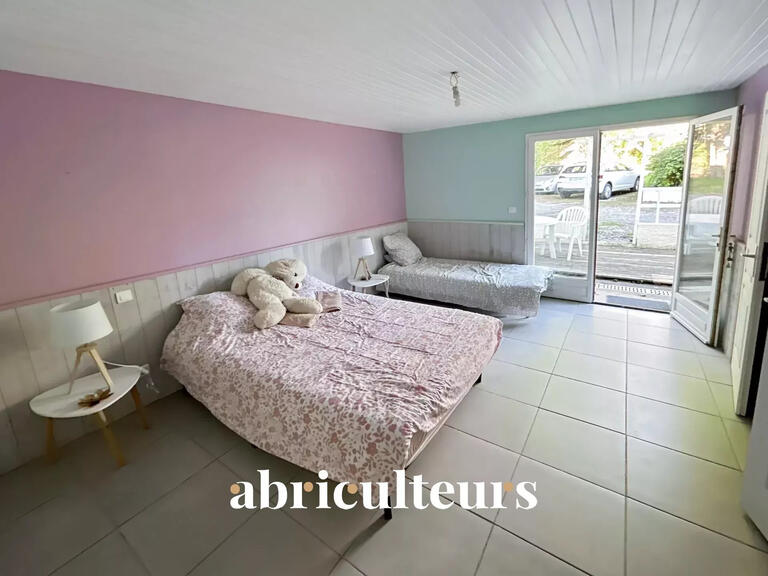 Maison Saint-Martin-de-Seignanx - 250m²