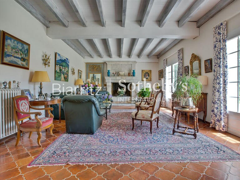 House Saint-Martin-de-Seignanx - 8 bedrooms - 420m²