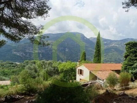 Property Saint-Martin-du-Var - 3 bedrooms - 200m²