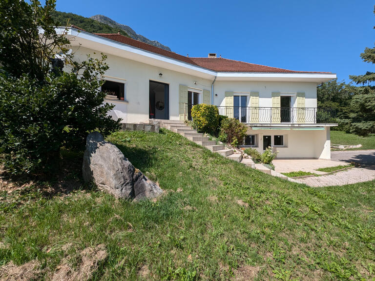 House Saint-Martin-le-Vinoux - 4 bedrooms - 300m²