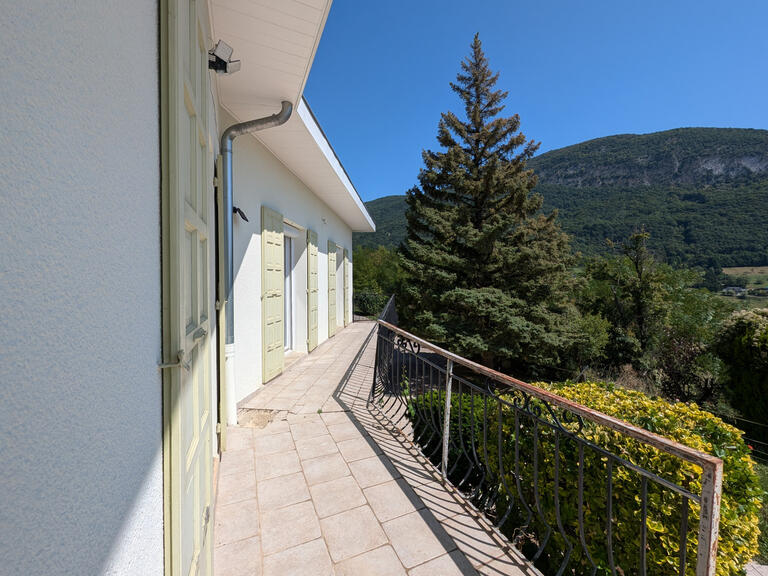 House Saint-Martin-le-Vinoux - 4 bedrooms - 300m²