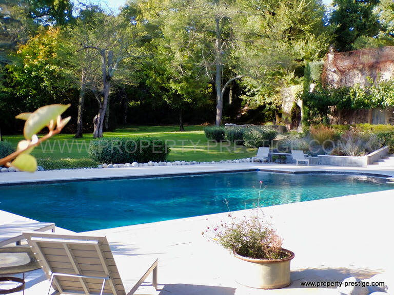 Villa Saint-Maximin-la-Sainte-Baume - 8 bedrooms - 900m²