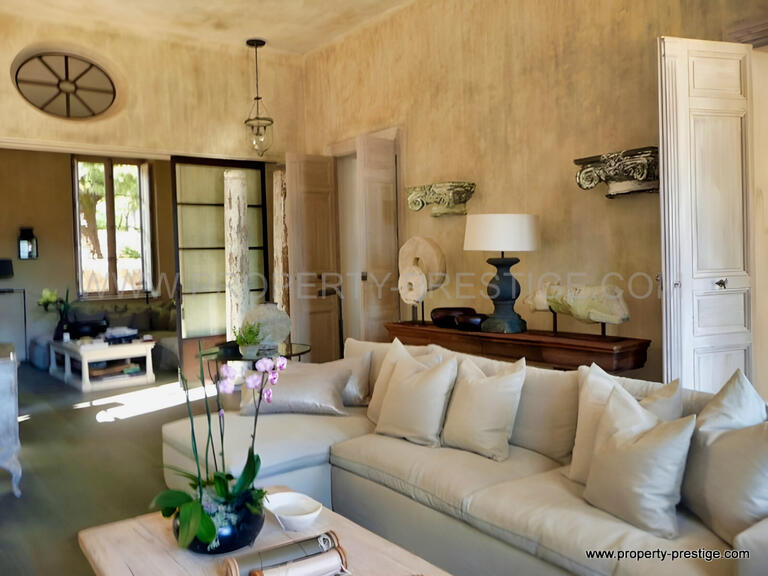 Villa Saint-Maximin-la-Sainte-Baume - 8 bedrooms - 900m²