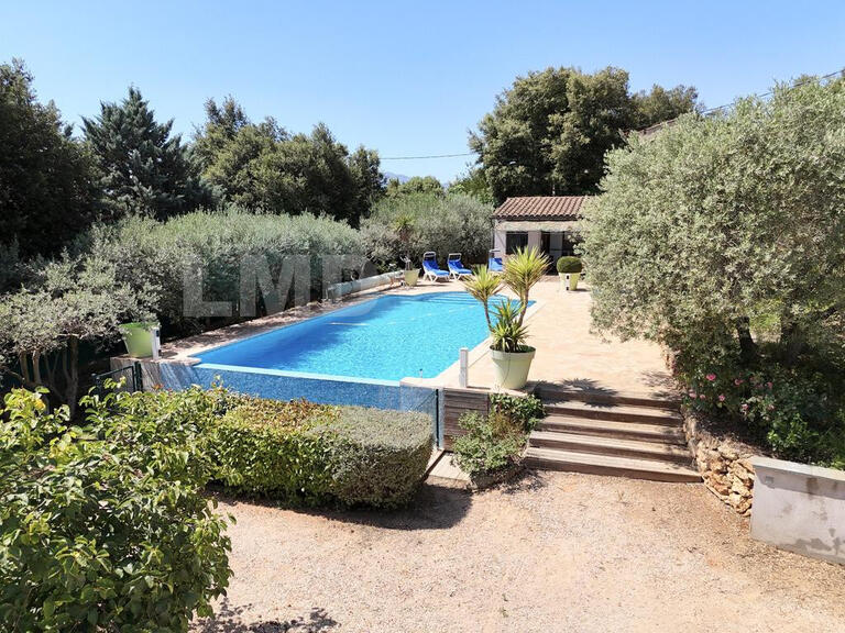 Villa Saint-Maximin-la-Sainte-Baume - 4 bedrooms - 155m²