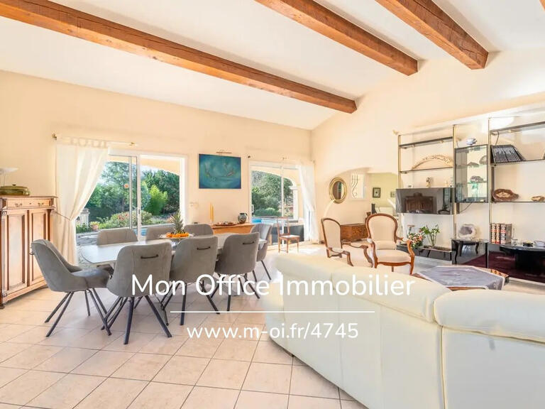 Villa Saint-Maximin-la-Sainte-Baume - 5 chambres - 230m²