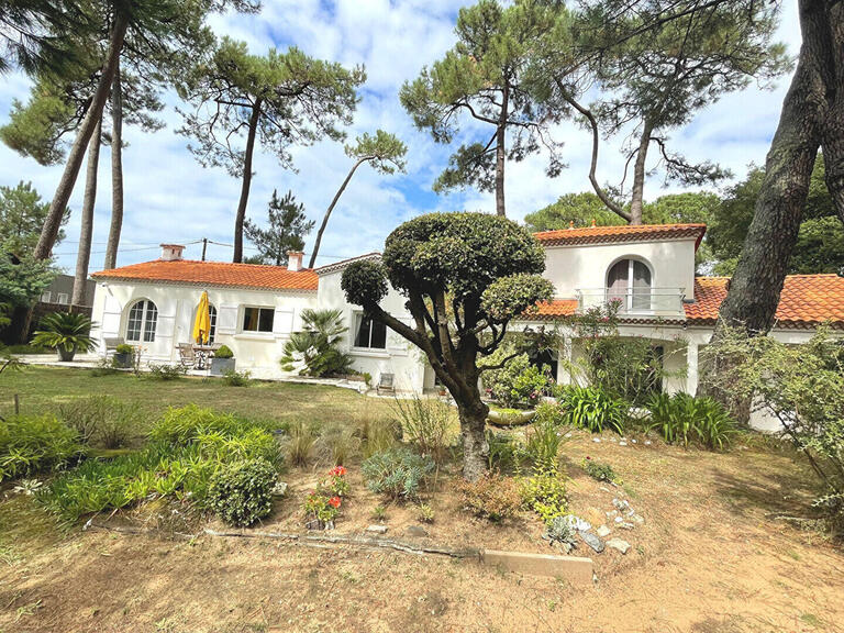 House Saint-Michel-Chef-Chef - 4 bedrooms