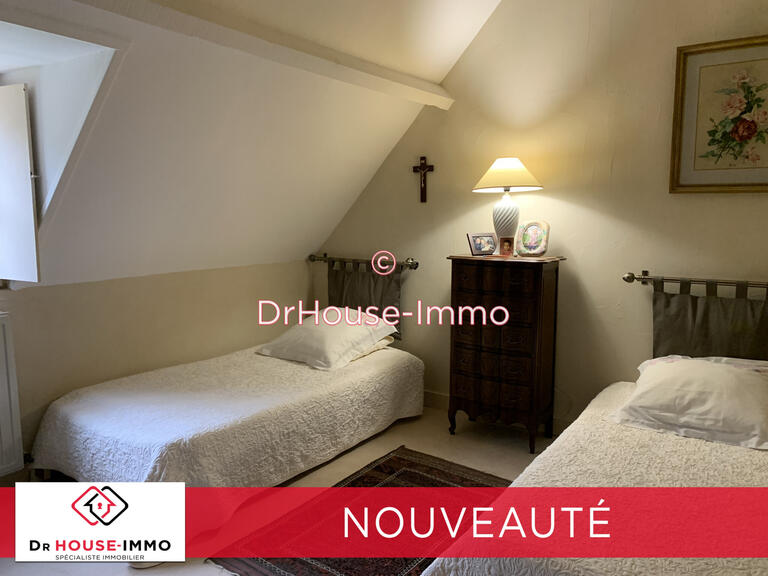 Vente Villa Saint-Ouen-de-la-Cour - 6 chambres