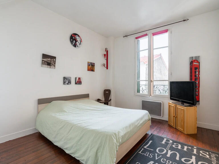 House Saint-Ouen-sur-Seine - 3 bedrooms - 122m²