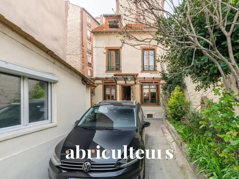 House Saint-Ouen-sur-Seine - 3 bedrooms - 122m²