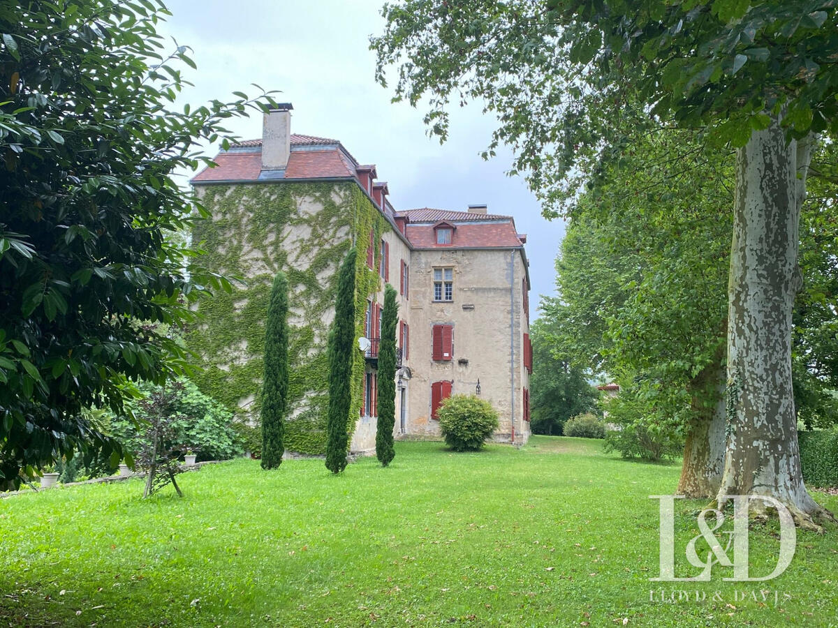 Castle Saint-Palais