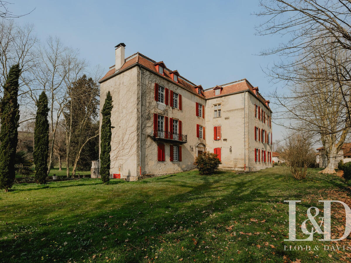 Castle Saint-Palais